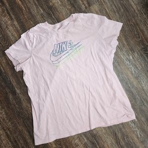 Nike tee